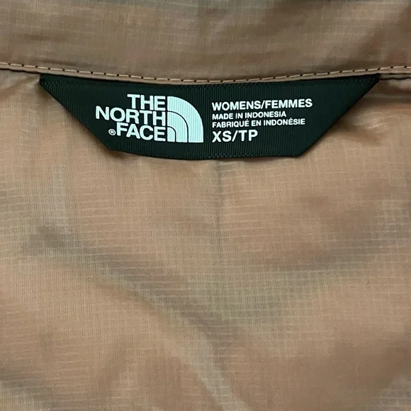 The North Face Women’s Thermoball Jacket - Picture 9 of 12